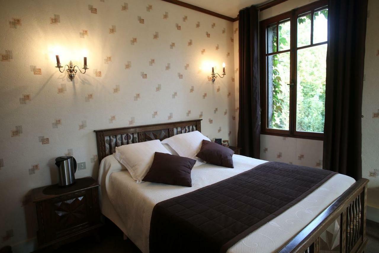Bed and Breakfast Le Robinson Mezieres-sur-Oise Exterior foto